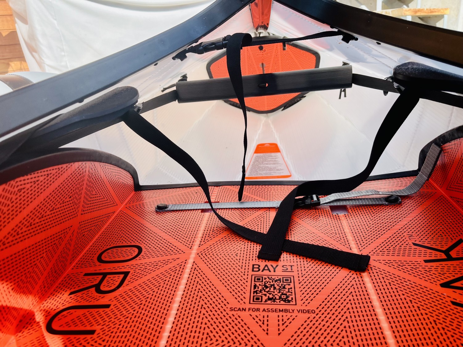 🌊 Erlebe die Leichtigkeit und Geschwindigkeit des Oru Kajak Bay ST auf dem Vierwaldstättersee